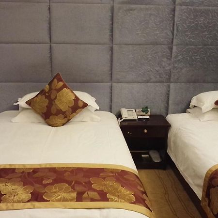 لاسا Huayu Paradise International Hotel المظهر الخارجي الصورة