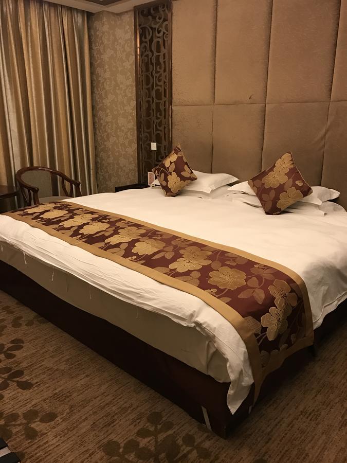 لاسا Huayu Paradise International Hotel المظهر الخارجي الصورة