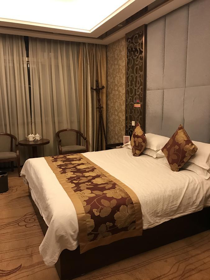 لاسا Huayu Paradise International Hotel المظهر الخارجي الصورة