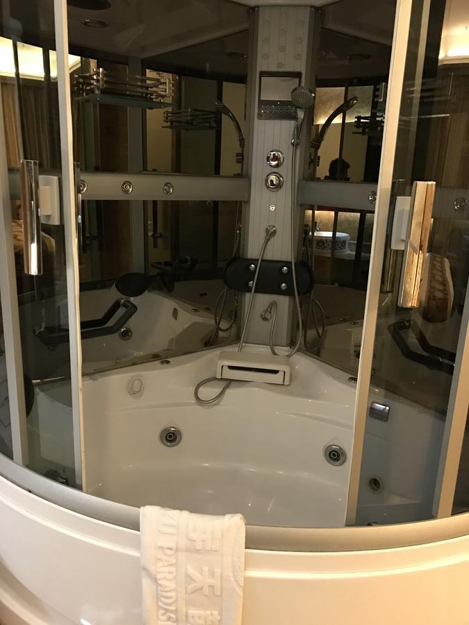لاسا Huayu Paradise International Hotel المظهر الخارجي الصورة